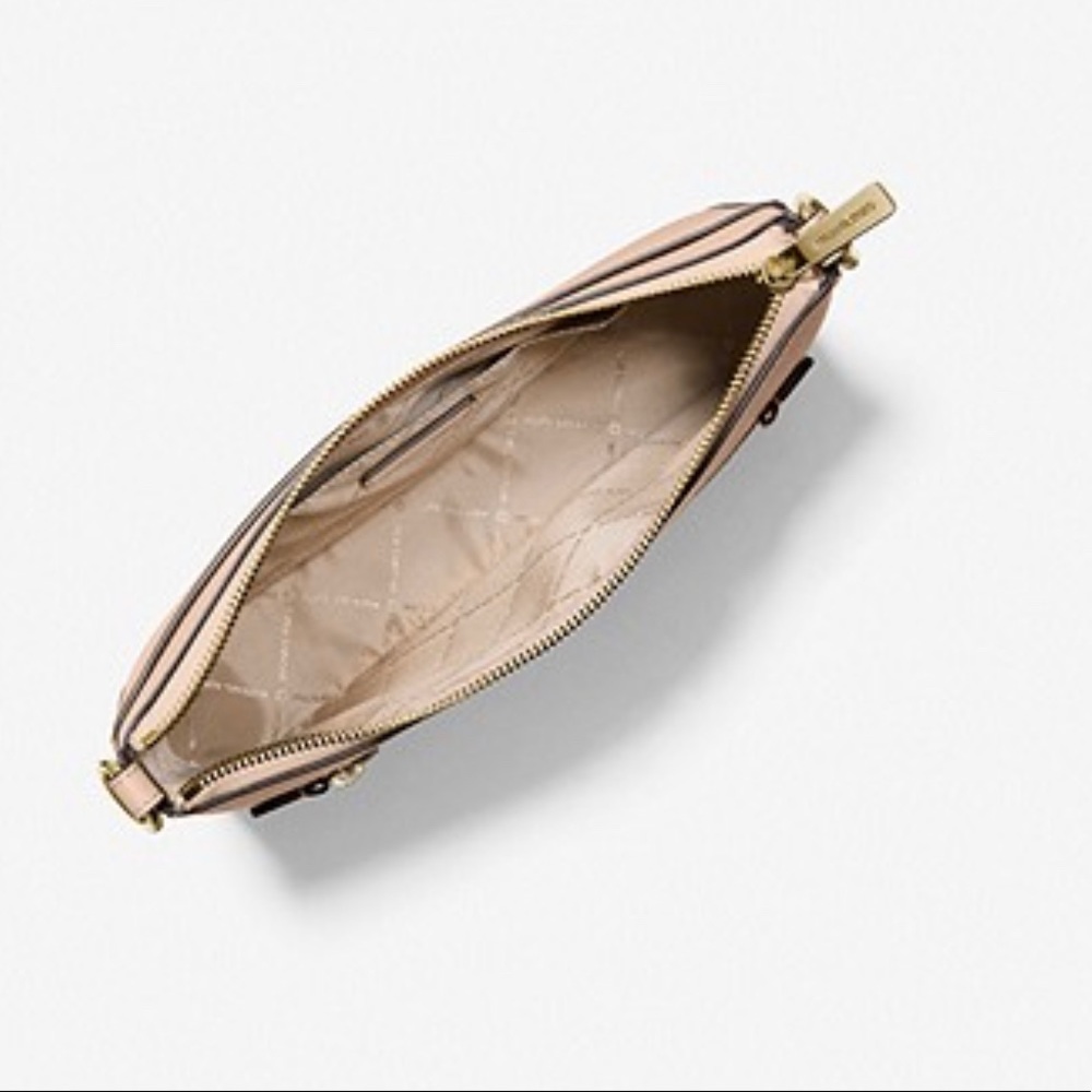 Michael Kors Small Chain Crossbody Bag - Picture 4 of 9